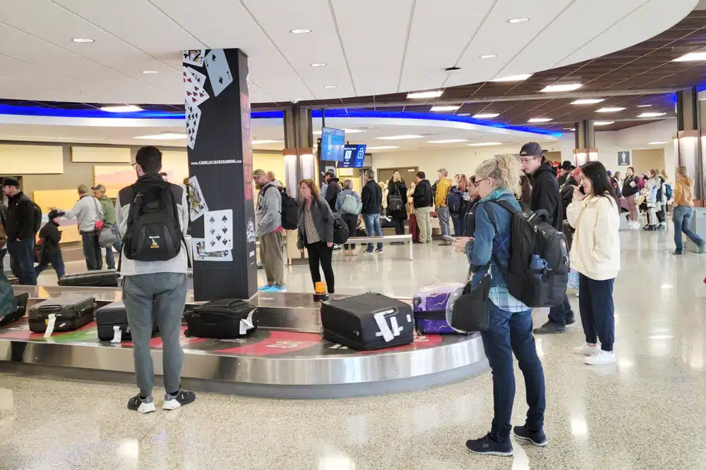 busy-bag-claim-RAP ✈️ Rapid City Regional Airport Busy baggage claim at Rapid City Regional Airport