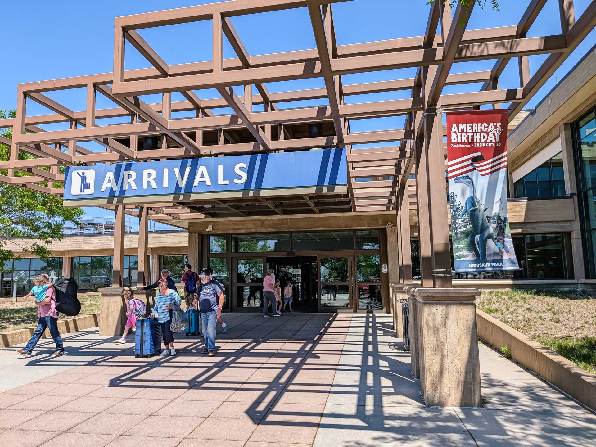 Arrivals2026 ✈️ Rapid City Regional Airport Rapid City Regional Airport terminal arrivals