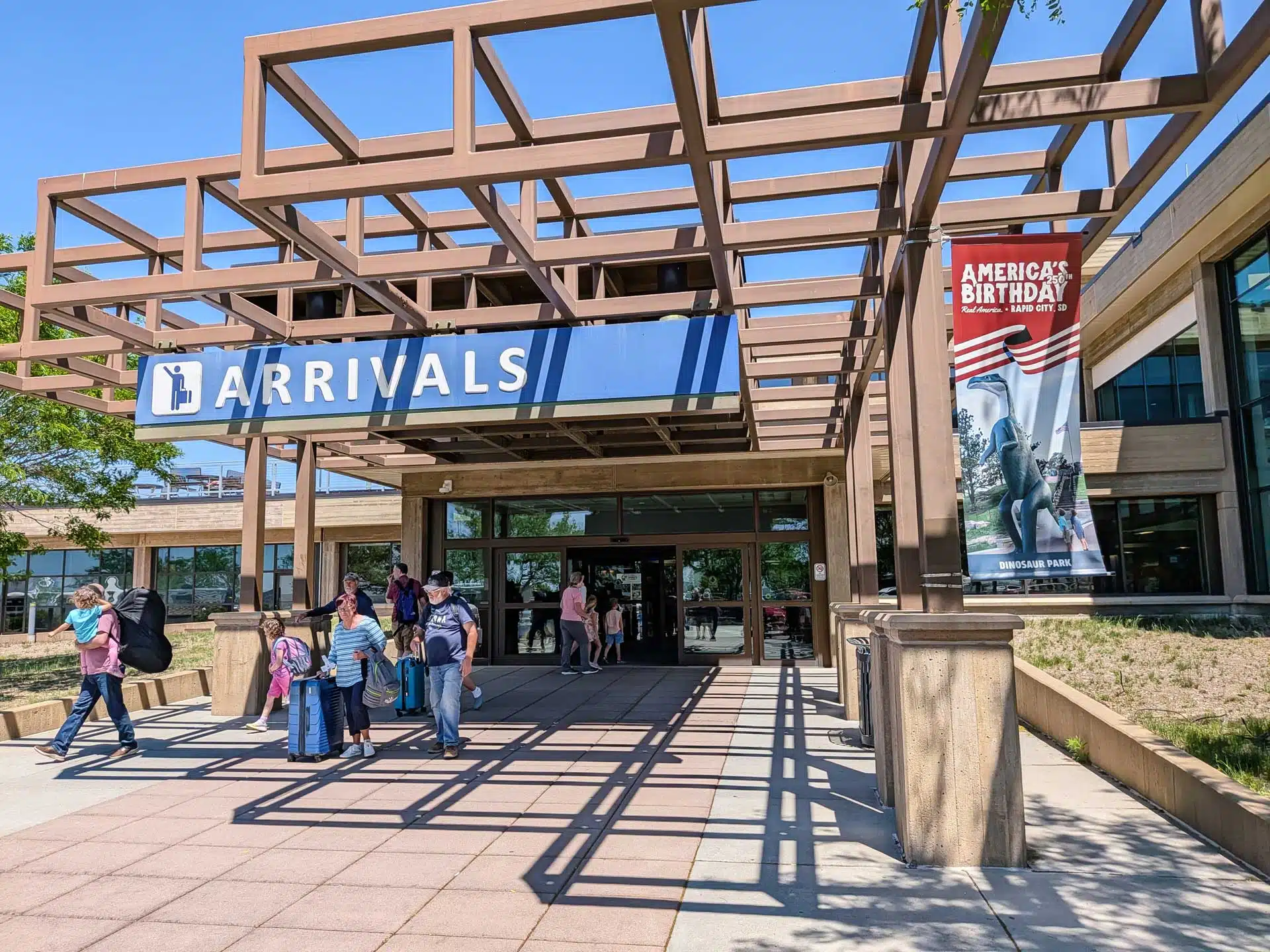 Arrivals2026 ✈️ Rapid City Regional Airport Rapid City Regional Airport terminal arrivals